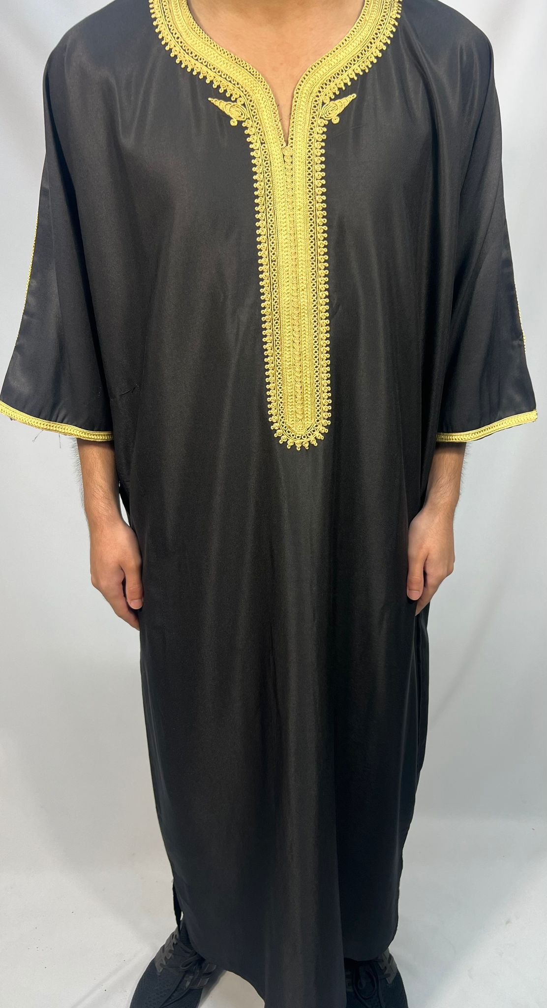 Black And Gold Moroccan Thobe